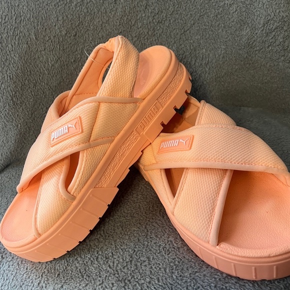 Puma Mayze Platform Sandals - Picture 4 of 4